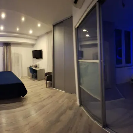 بيت ضيافة Argenta Luxury 4*